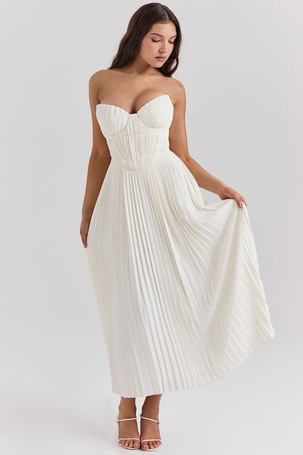 Amorata  Ivory Pleated Maxi Dress — image 3