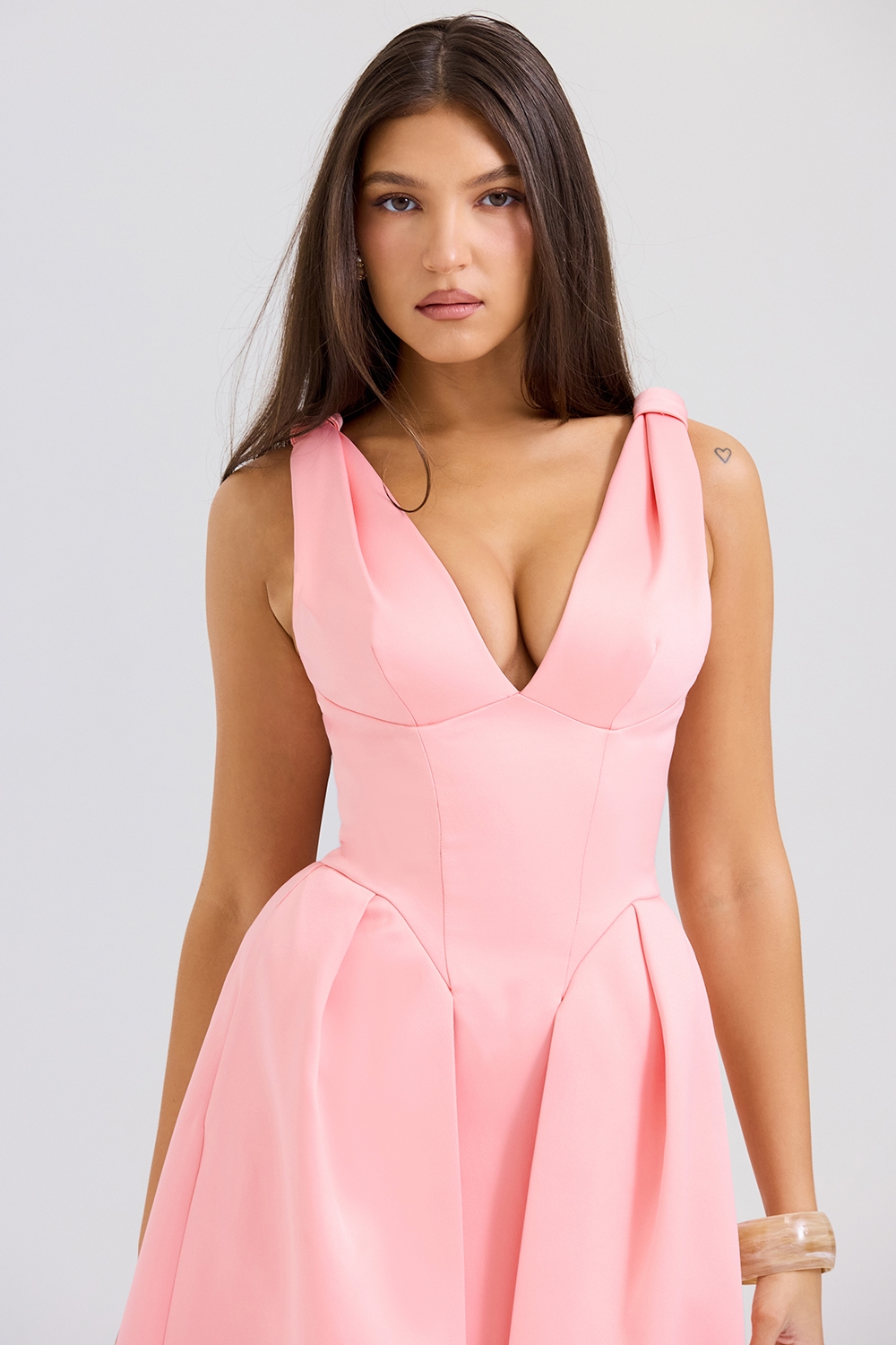 Paloma  Peach Satin Pleated Midi Dress — image 6