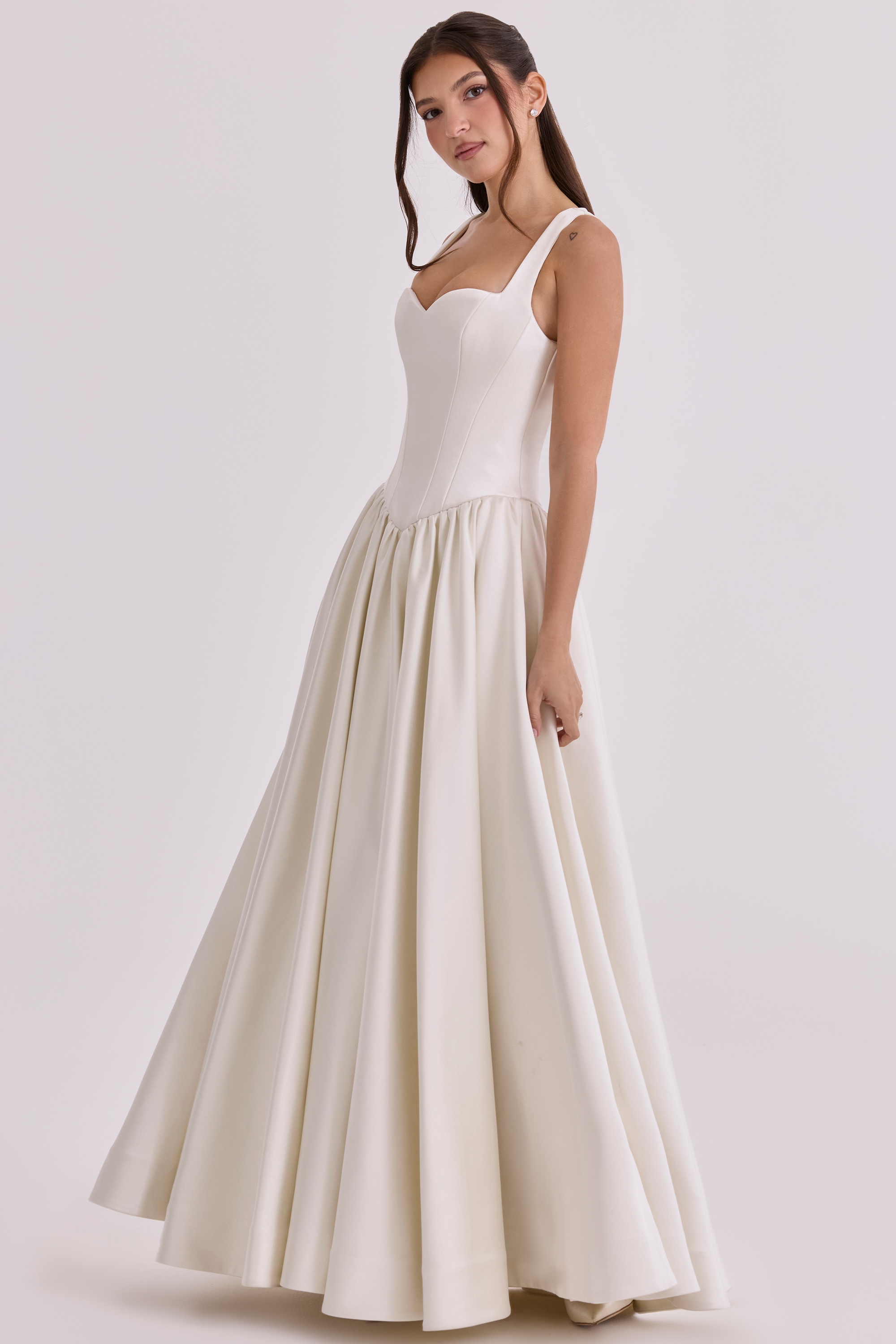 Giorgina  Ivory Sweetheart Neckline Bridal Gown — image 7