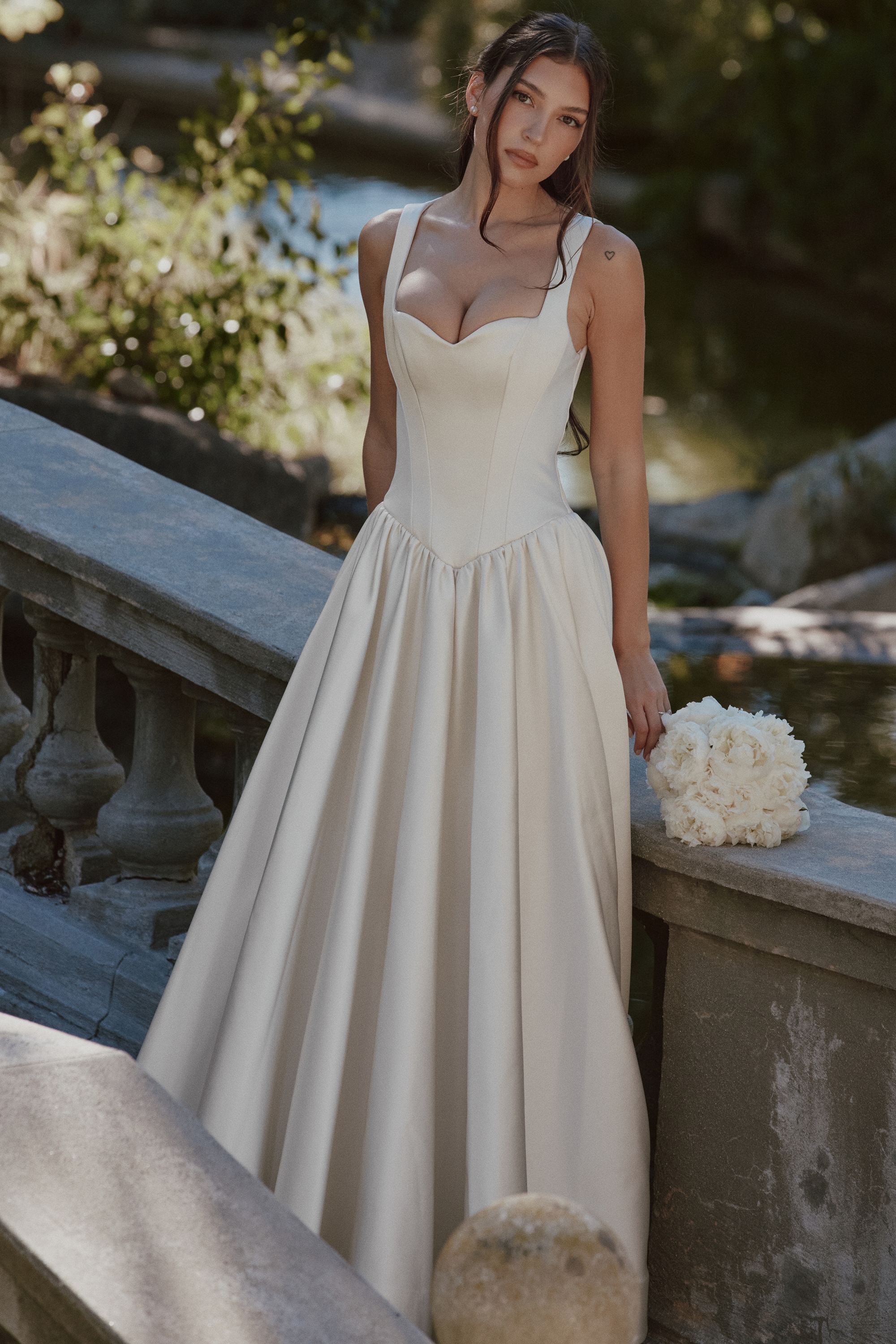 Giorgina  Ivory Sweetheart Neckline Bridal Gown — image 4