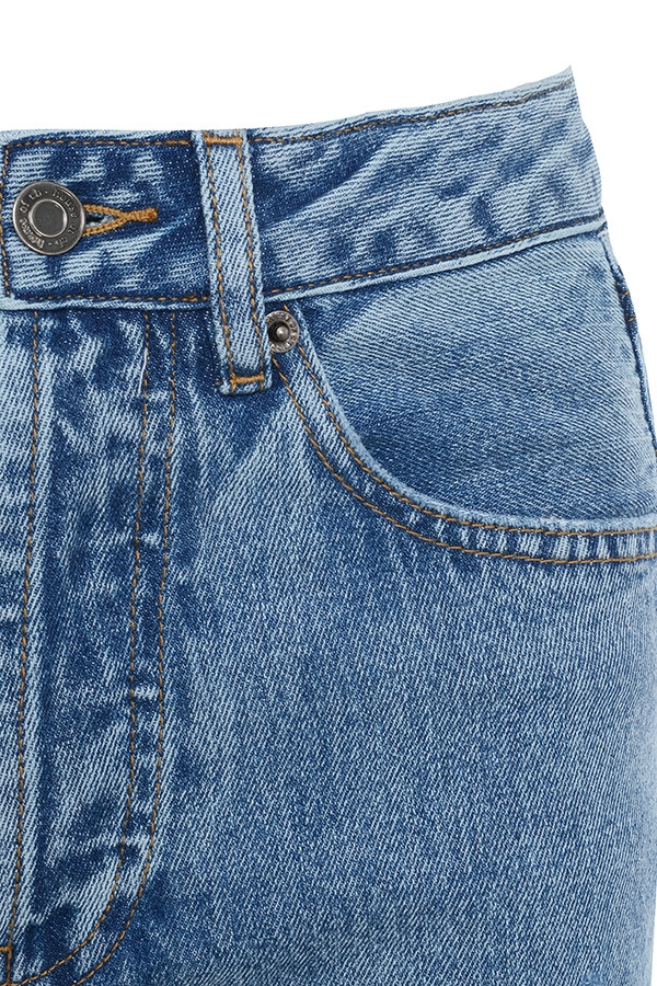 Yara  Vintage Fit High Waist Jeans — image 14