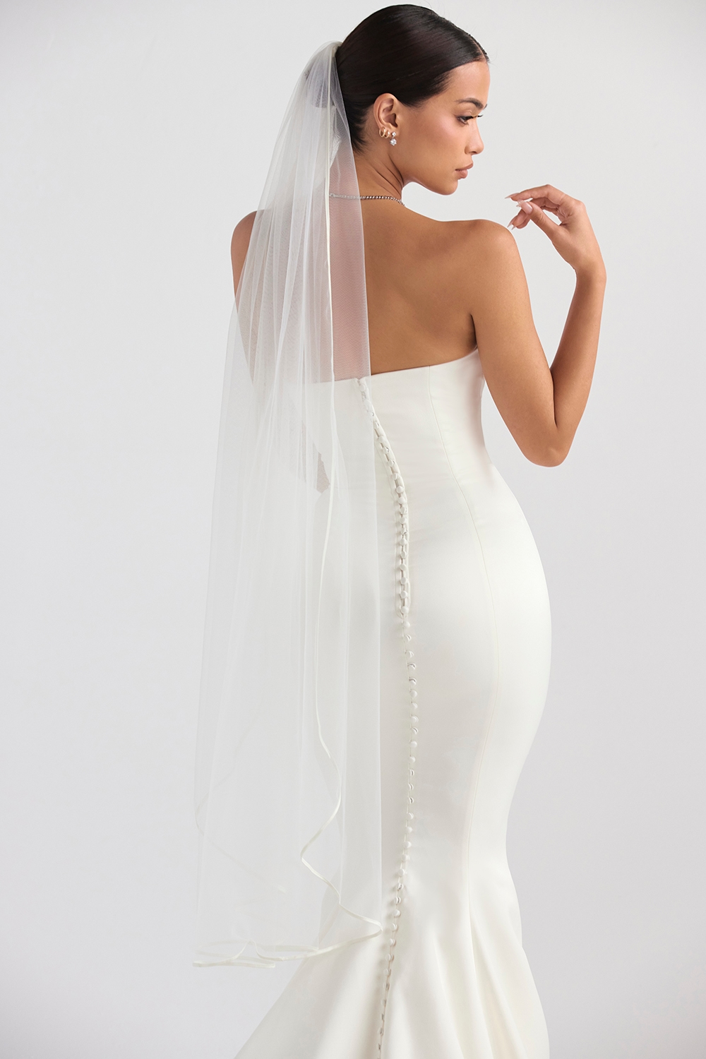 Simone  White Soft Tulle Veil — image 8