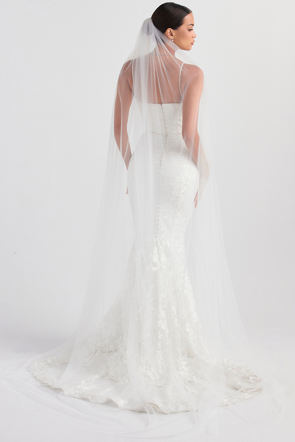 Leone  White Ultra Long Soft Tulle Veil — image 7